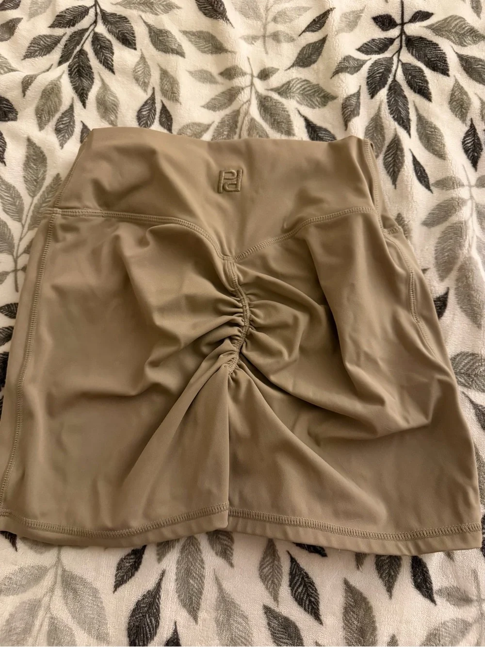 Princess Polly fit wide seams